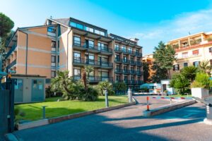 Mater-Dei-General-Hospital-1