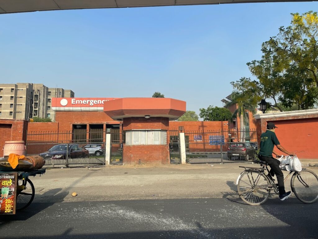 Moolchand-Hospital