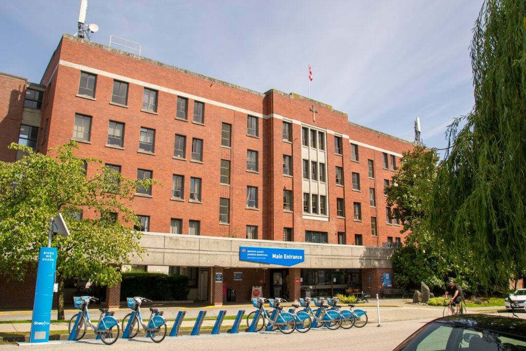 Mount Saint Joseph Hospital