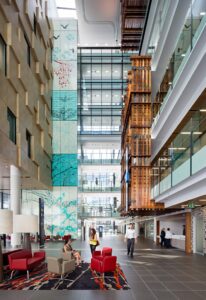 Interior-gold-coast-university-hospital_©CFJ_GCUH-21
