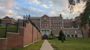 Bath-Medical-center-Doctor-Bookly