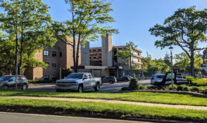 Glen-Cove-Hospital-Glen-Cove-Doctor-Bookly2