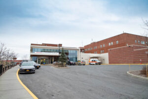 HealthAlliance-Hospital-Broadway2