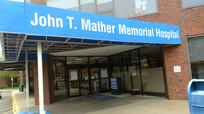 Memorial-Hospital-Doctor-Bookly2