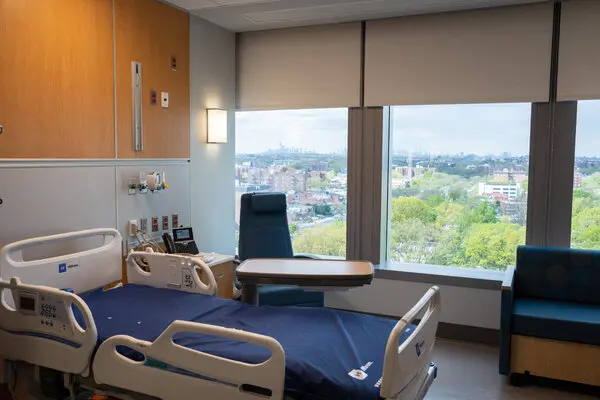 Ruth-Bader-Ginsburg-Hospital5