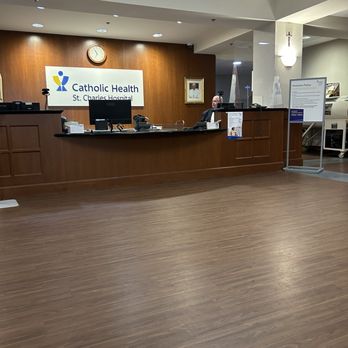 St-Charles-Hospital-Port-Jefferson-Doctor-Bookly4