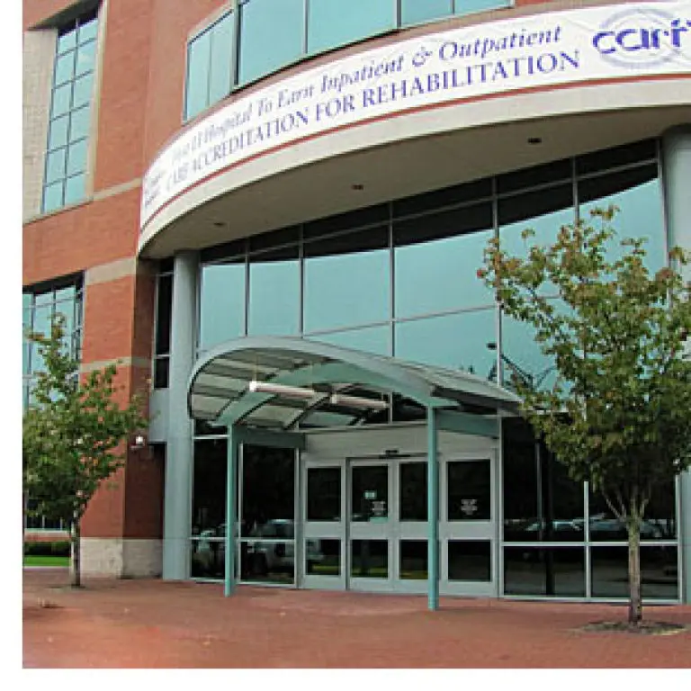 St-Charles-Hospital-Port-Jefferson-Doctor-Bookly5