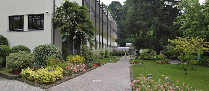 15f49b6c-302a-47e3-a7be-2a4471200231